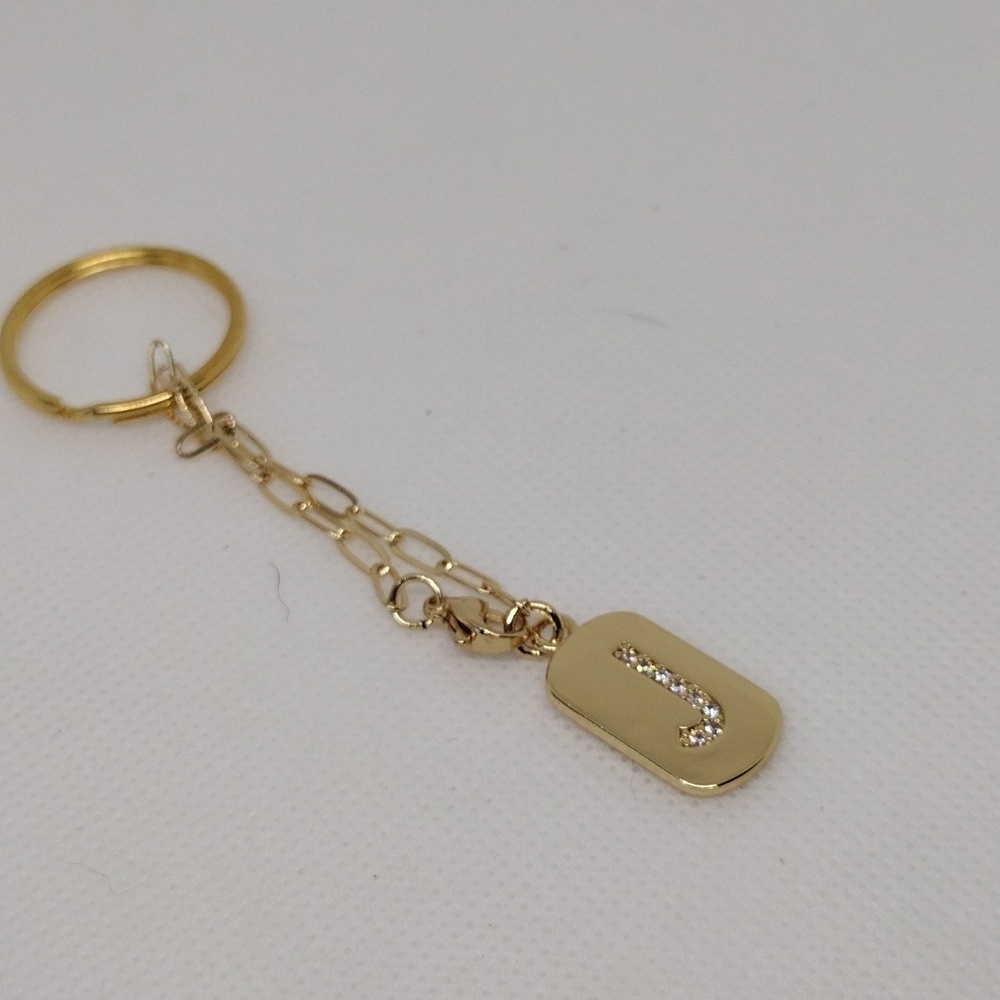Elegant Gold Keychain with Stylish ‘J’ Pendant – Perfect Gift - Picture 3 of 3
